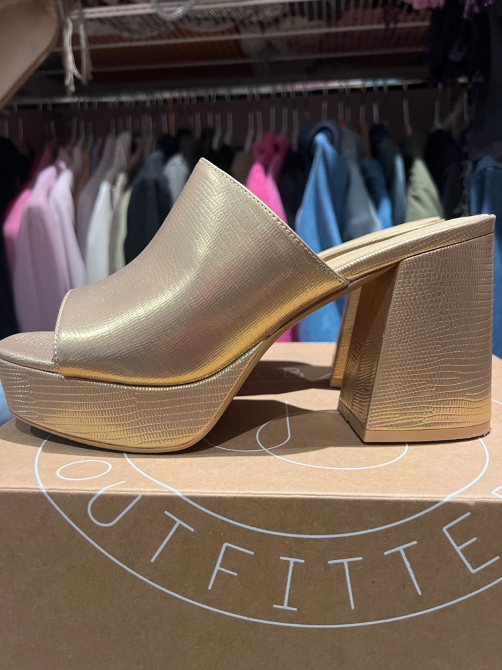 Urban Outfitters Metallic Gold Slide Mules - Picture 6 of 12